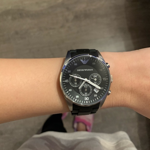 Emporio Armani Watch - Picture 3 of 5